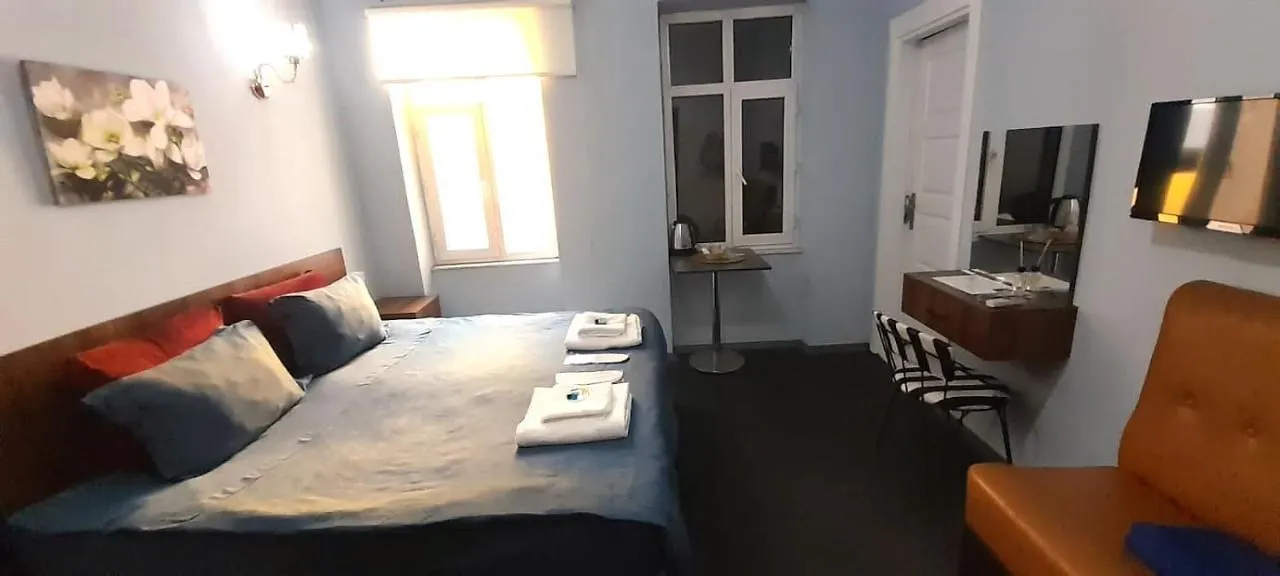 Byboss-Cedar Hotel Galata Стамбул 3*,